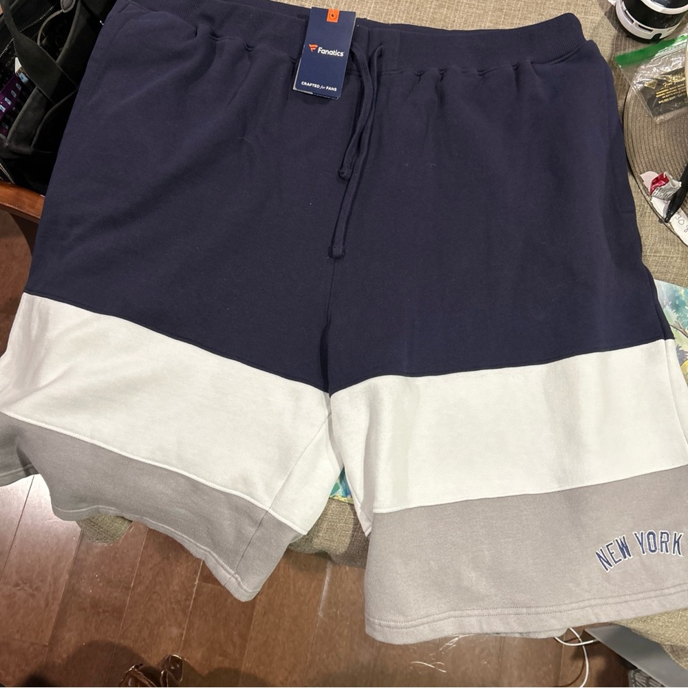 Fanatics Yankees Men's Color Block Athletic Shorts - Navy, White, Gray 3XLT